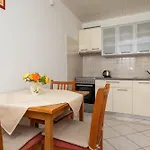 Appartement Ana Krk Town