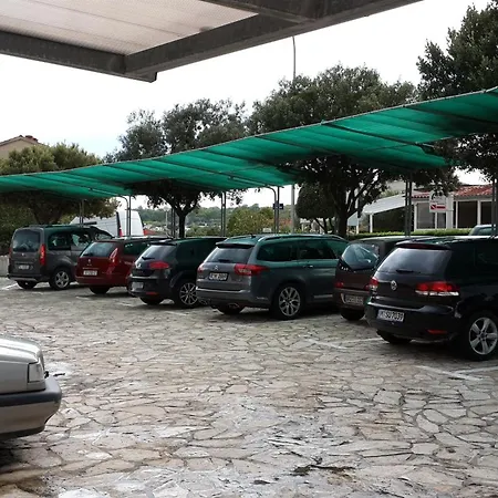Apartament Ana Veglia